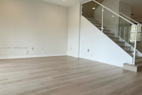 Condominio en alquiler en Sunrise, Florida, 3 dormitorios, 173.26 m2 № 1999457 - foto 13