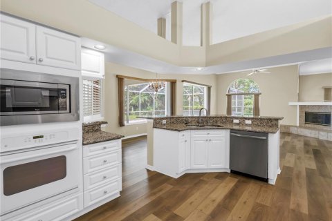 House in Sarasota, Florida 3 bedrooms, 214.98 sq.m. № 1793787 - photo 18