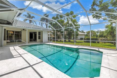House in Sarasota, Florida 3 bedrooms, 214.98 sq.m. № 1793787 - photo 28