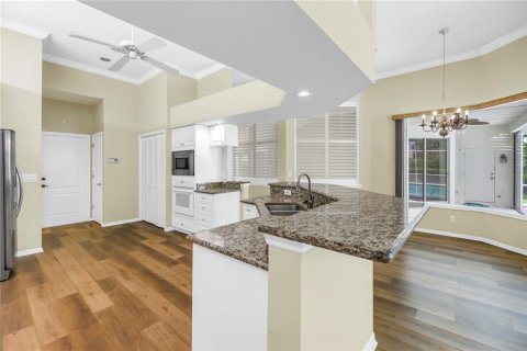 House in Sarasota, Florida 3 bedrooms, 214.98 sq.m. № 1793787 - photo 15