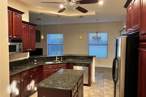 Casa en venta en Apopka, Florida, 5 dormitorios, 285.77 m2 № 2219573 - foto 21
