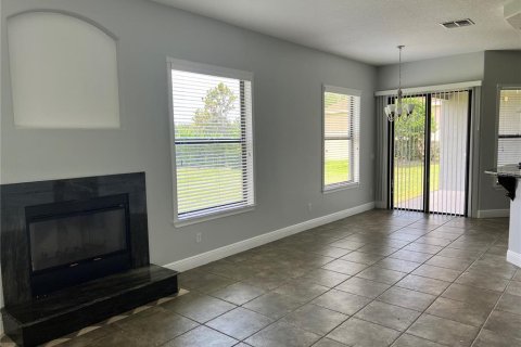 Casa en venta en Apopka, Florida, 5 dormitorios, 285.77 m2 № 2219573 - foto 16