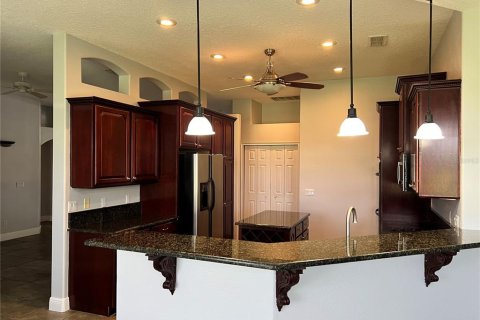 Casa en venta en Apopka, Florida, 5 dormitorios, 285.77 m2 № 2219573 - foto 20