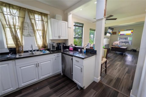 Villa ou maison à vendre à Sanford, Floride: 3 chambres, 84.73 m2 № 2156140 - photo 9