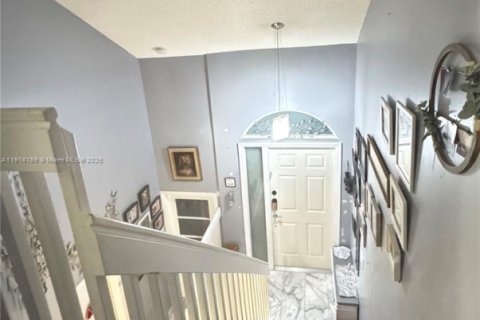 Купить виллу или дом в Холливуд, Флорида 3 спальни, 137.4м2, № 1971682 - фото 7