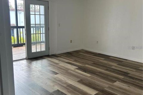 Touwnhouse à louer à Bradenton, Floride: 2 chambres, 125.42 m2 № 2406571 - photo 5