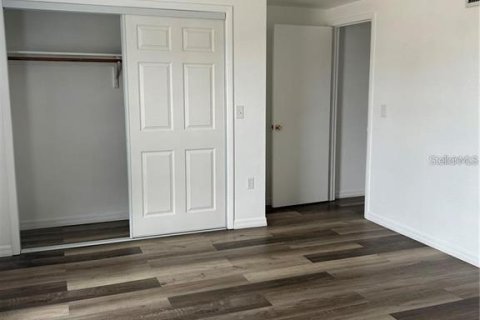 Touwnhouse à louer à Bradenton, Floride: 2 chambres, 125.42 m2 № 2406571 - photo 4