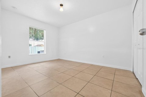 Купить виллу или дом в Киссимми, Флорида 8 комнат, 199.55м2, № 2238938 - фото 18