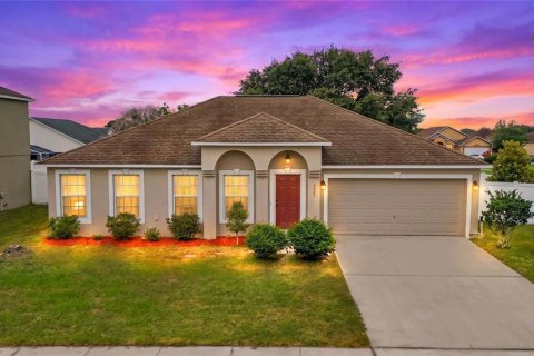 House in Kissimmee, Florida 4 bedrooms, 199.55 sq.m. № 2238938