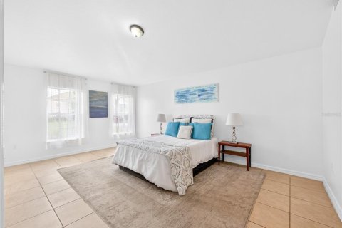 Купить виллу или дом в Киссимми, Флорида 8 комнат, 199.55м2, № 2238938 - фото 11