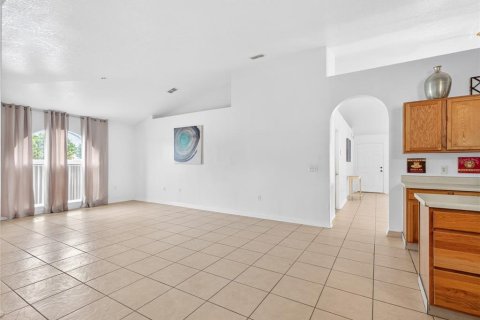 Купить виллу или дом в Киссимми, Флорида 8 комнат, 199.55м2, № 2238938 - фото 7