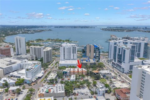 Condo in Sarasota, Florida, 1 bedroom  № 1747711 - photo 30