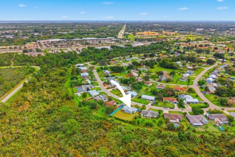 Villa ou maison à vendre à Port St. Lucie, Floride: 2 chambres, 115.94 m2 № 2431333 - photo 18
