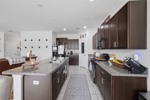 Купить виллу или дом в Ленд-о-Лейкс, Флорида 7 комнат, 216.83м2, № 2166823 - фото 14