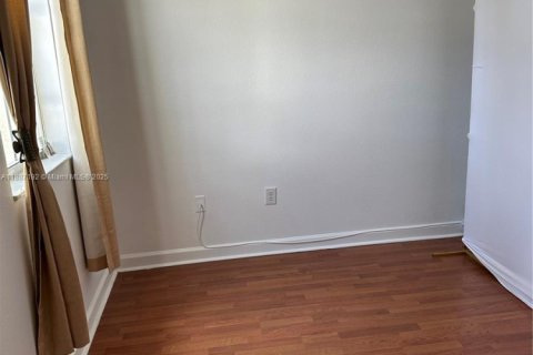 Touwnhouse à louer à Homestead, Floride: 3 chambres, 135.54 m2 № 1977422 - photo 22