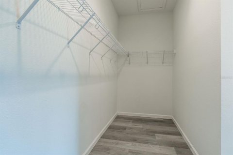 Villa ou maison à louer à Orlando, Floride: 4 chambres, 135.45 m2 № 2437381 - photo 11