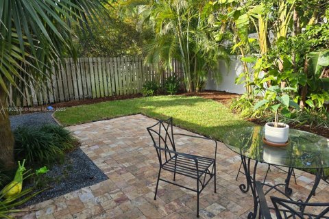 Villa ou maison à louer à Davie, Floride: 3 chambres, 112.32 m2 № 1957013 - photo 10