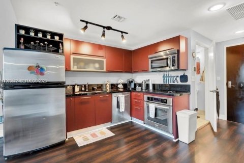 Copropriété à vendre à Miami, Floride: 1 chambre, 82.5 m2 № 2046185 - photo 14
