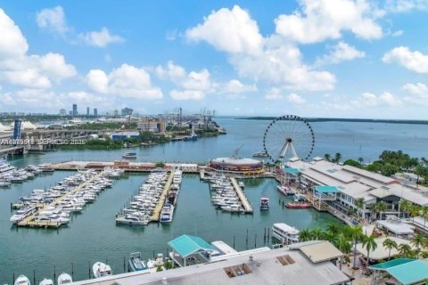 Copropriété à vendre à Miami, Floride: 1 chambre, 82.5 m2 № 2046185 - photo 30