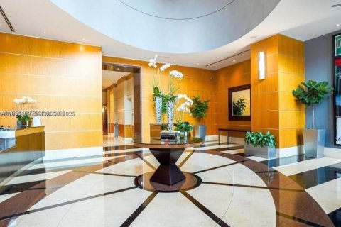 Copropriété à vendre à Miami, Floride: 1 chambre, 82.5 m2 № 2046185 - photo 6