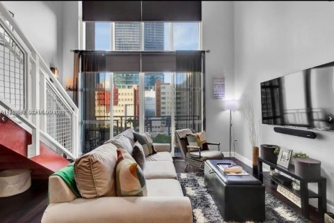 Copropriété à vendre à Miami, Floride: 1 chambre, 82.5 m2 № 2046185 - photo 10