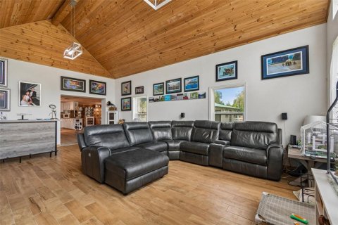 Villa ou maison à vendre à Webster, Floride: 3 chambres, 305.28 m2 № 2230090 - photo 25