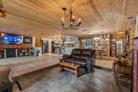 Villa ou maison à vendre à Webster, Floride: 3 chambres, 305.28 m2 № 2230090 - photo 12