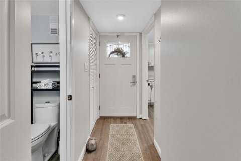 Купить кондоминиум в Деланд, Флорида 9 комнат, 123.56м2, № 1524032 - фото 11