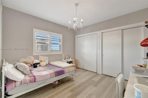 Купить кондоминиум в Норт-Майами, Флорида 3 спальни, 221.57м2, № 2048830 - фото 5