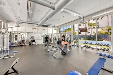 Купить кондоминиум в Норт-Майами, Флорида 3 спальни, 221.57м2, № 2048830 - фото 19