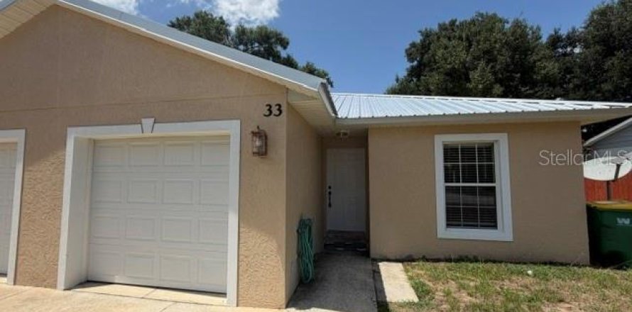 Apartment in Eustis, Florida 3 bedrooms, 108.79 sq.m. № 2236733