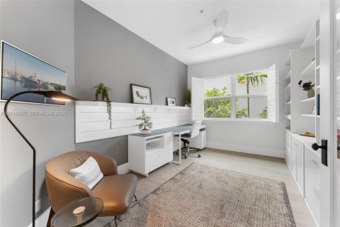 Condo in Fort Lauderdale, Florida, 3 bedrooms  № 2426652 - photo 17
