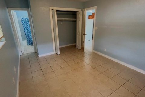 Appartement à louer à Fort Lauderdale, Floride: 1 chambre, 139.45 m2 № 2439262 - photo 4