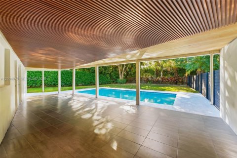 Villa ou maison à vendre à Pinecrest, Floride: 4 chambres № 2068917 - photo 19