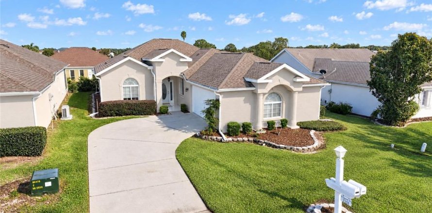 Villa ou maison à Ocala, Floride 3 chambres, 152.36 m2 № 2423662