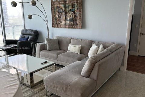 Купить кондоминиум в Майами, Флорида 2 спальни, 116.59м2, № 1799110 - фото 6