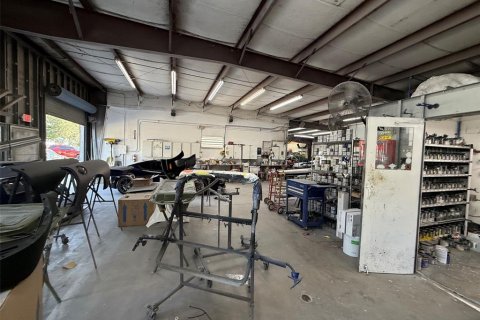 Immobilier commercial à vendre à Sanford, Floride: 1012.45 m2 № 2233891 - photo 25