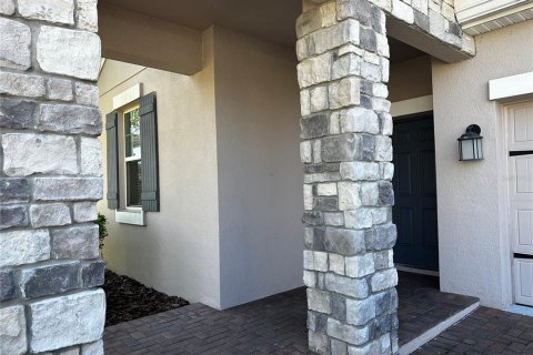 House in Orlando, Florida 4 bedrooms, 198.44 sq.m. № 1913978 - photo 4