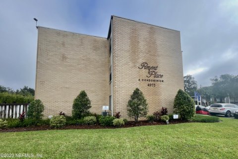 Condo à Jacksonville, Floride, 2 chambres  № 847813