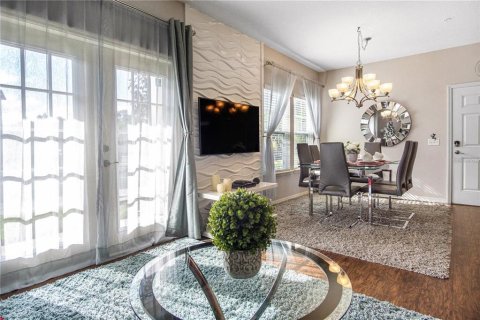 Adosado en venta en Kissimmee, Florida, 4 dormitorios, 157.38 m2 № 1827857 - foto 13