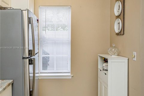 Adosado en alquiler en Wellington, Florida, 3 dormitorios, 153.29 m2 № 2025308 - foto 13