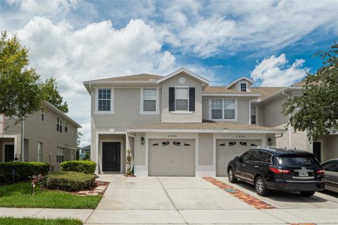Adosado en alquiler en Orlando, Florida, 3 dormitorios, 201.13 m2 № 1880552 - foto 1