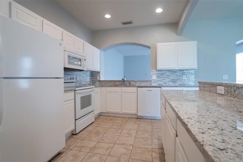 Adosado en alquiler en Orlando, Florida, 3 dormitorios, 201.13 m2 № 1880552 - foto 8