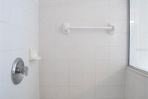 Adosado en alquiler en Orlando, Florida, 3 dormitorios, 201.13 m2 № 1880552 - foto 19