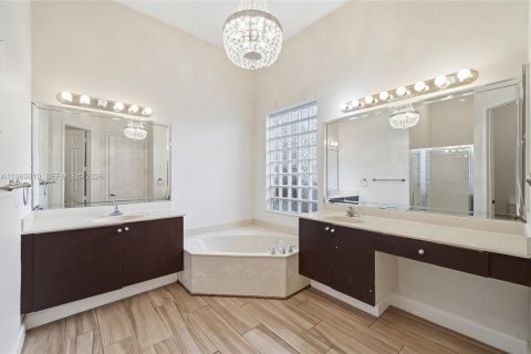 House in Boynton Beach, Florida 3 bedrooms, 220.83 sq.m. № 2057452 - photo 16