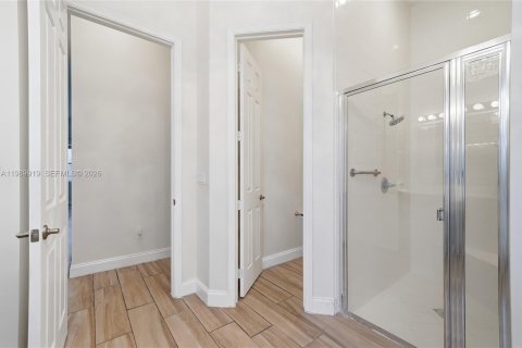 House in Boynton Beach, Florida 3 bedrooms, 220.83 sq.m. № 2057452 - photo 17