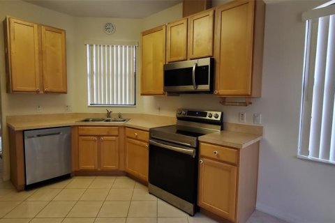 House in Kissimmee, Florida 2 bedrooms, 140 sq.m. № 1448033 - photo 13