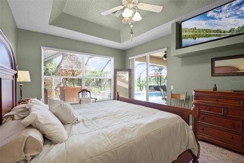 House in Merrit Island, Florida 4 bedrooms, 250.93 sq.m. № 1894114 - photo 14