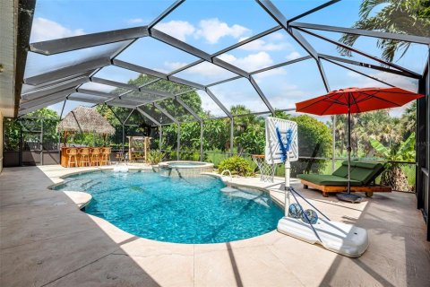 House in Merrit Island, Florida 4 bedrooms, 250.93 sq.m. № 1894114 - photo 2