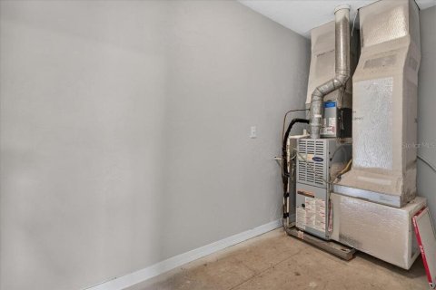 Villa ou maison à vendre à Gainesville, Floride: 3 chambres, 257.99 m2 № 2400111 - photo 25